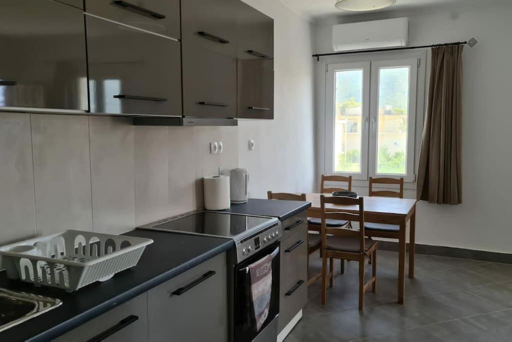 Igoumenitsa Apartment Esterno foto